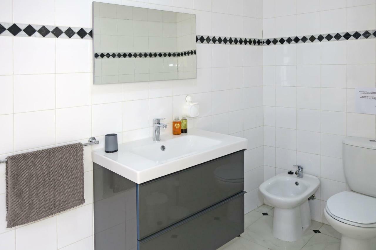 Downtown Ponta Delgada Appartement Buitenkant foto